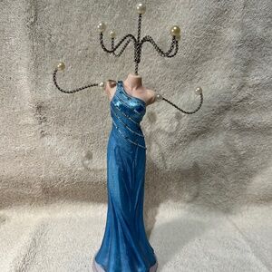Women's Mannequin Jewelry Stand